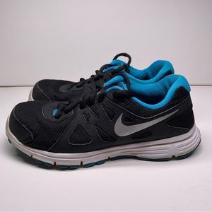 Nike Revolution 2 BG Women Running Shoe 555082-010 Size 6Y = Women Size US 7.5